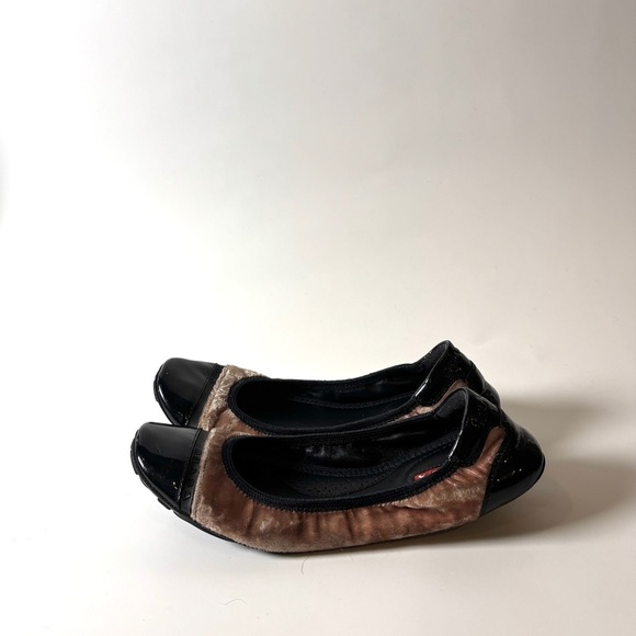 Prada Vintage Velvet & Patent Flats | Made in Italy Designer Shoes size 5 - Picture 4 of 11
